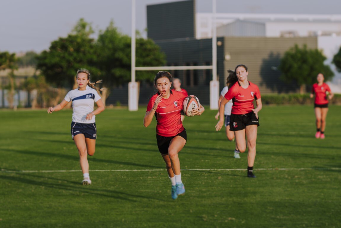 Girls rugby (Medium)